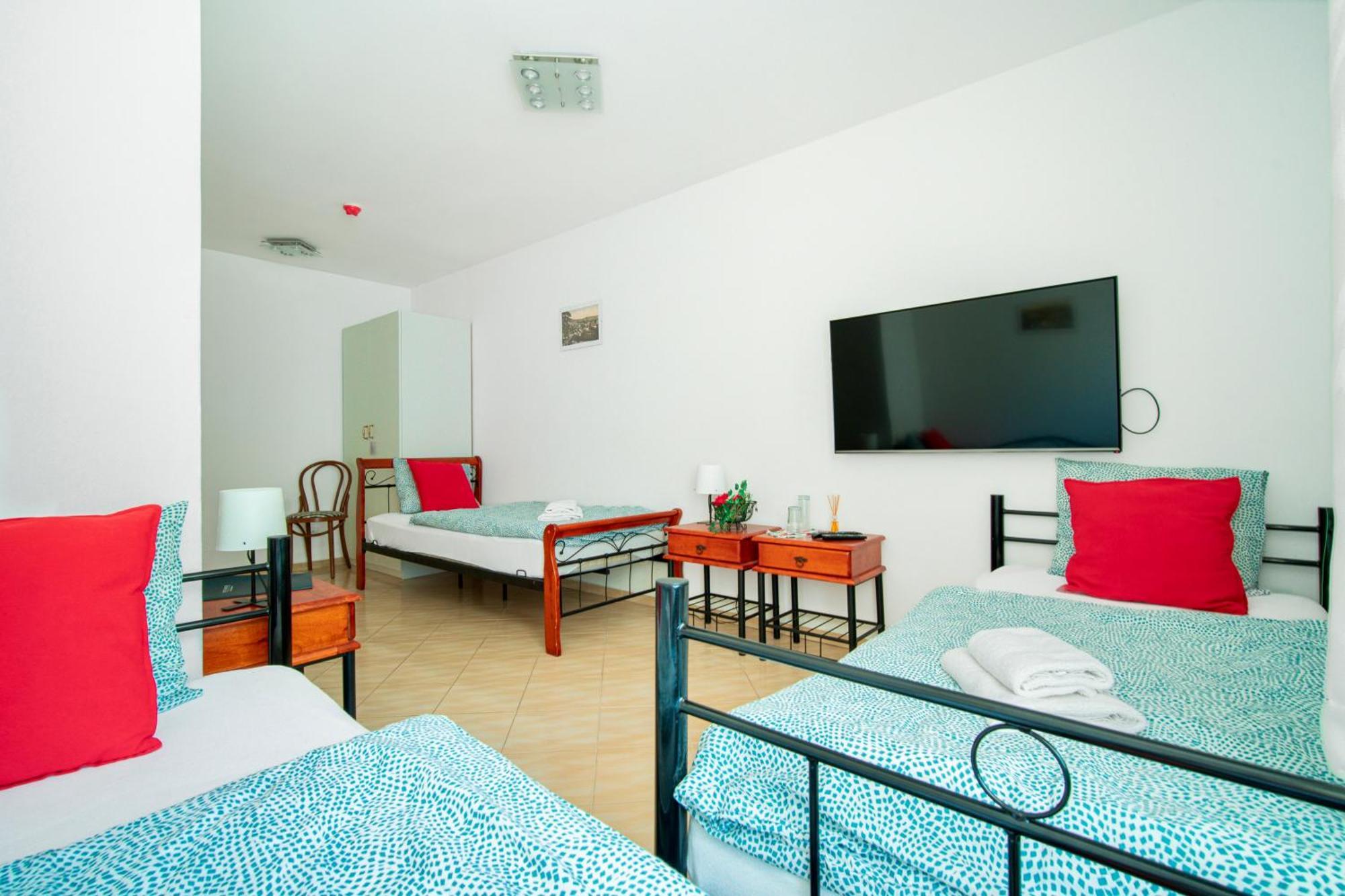 Hotel Ostende Chocerady Luaran gambar