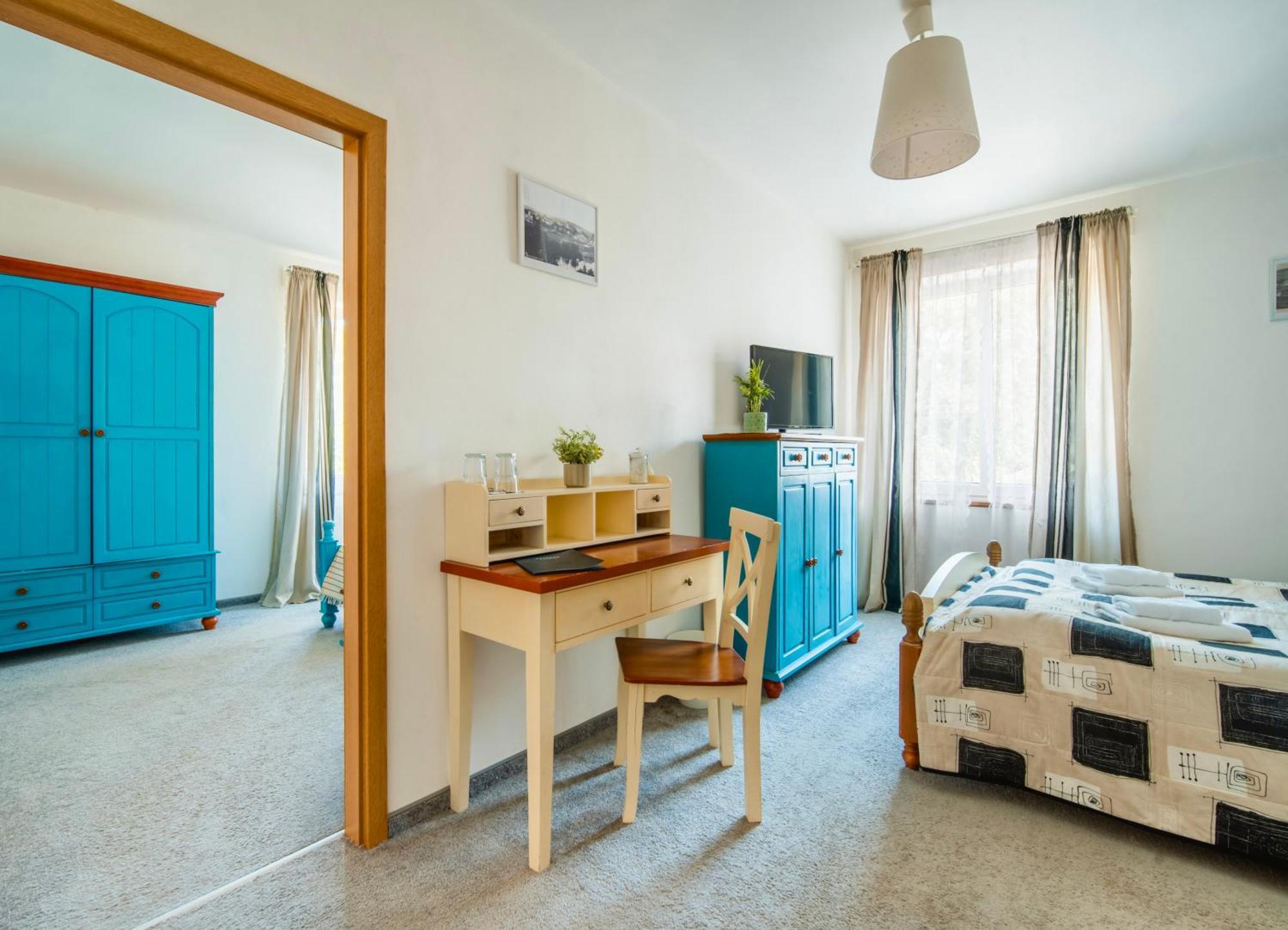 Hotel Ostende Chocerady Luaran gambar