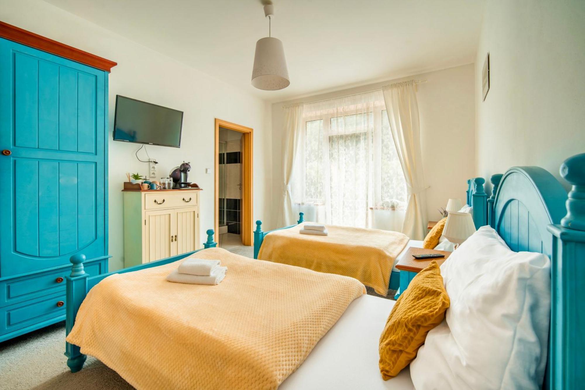 Hotel Ostende Chocerady Luaran gambar